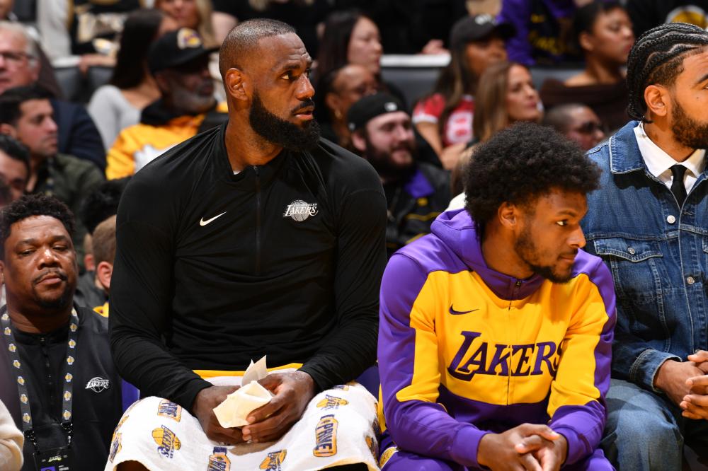 球员们不仅 球员们不仅