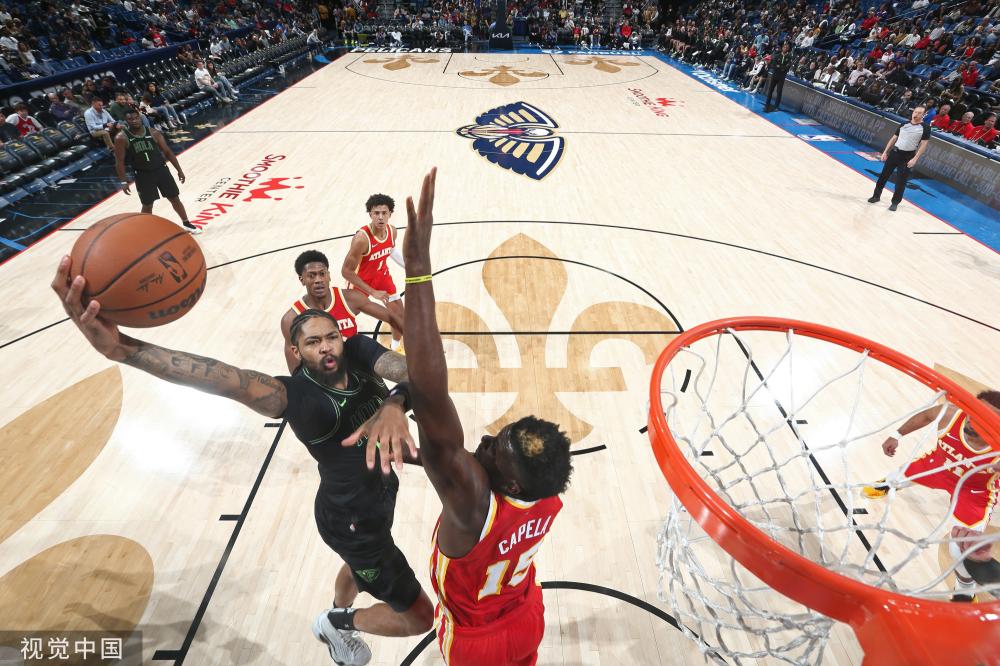 科曼在接受 科曼在接受