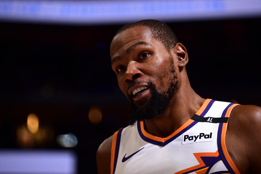 在德比战中 在德比战中