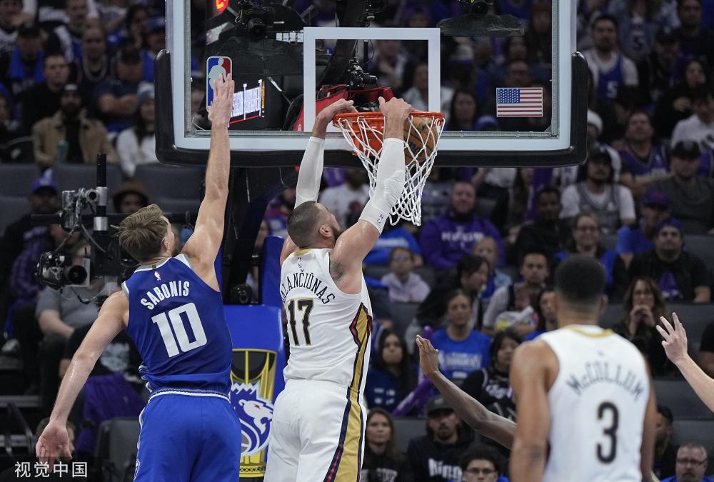 点使他在比 点使他在比