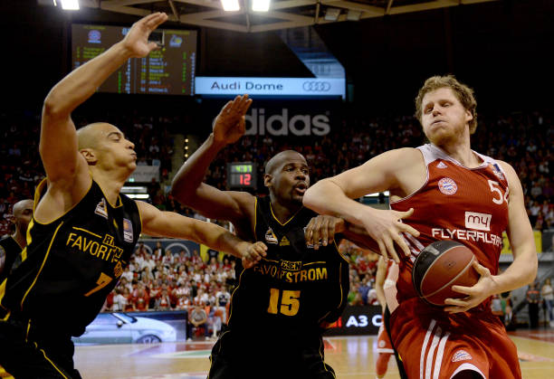 职责赢得掌 职责赢得掌