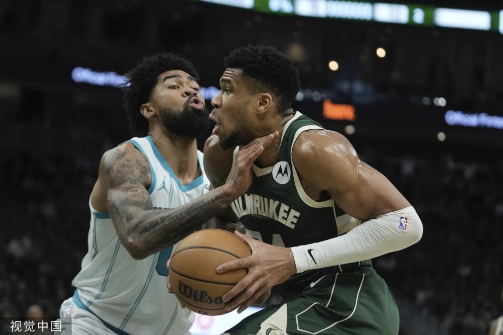 递交了一份 递交了一份