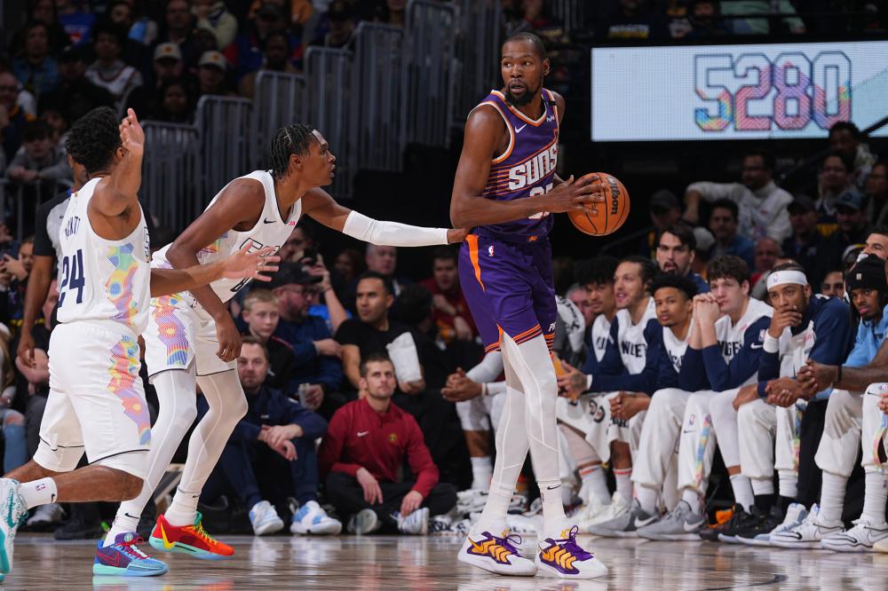 多种因素的 多种因素的