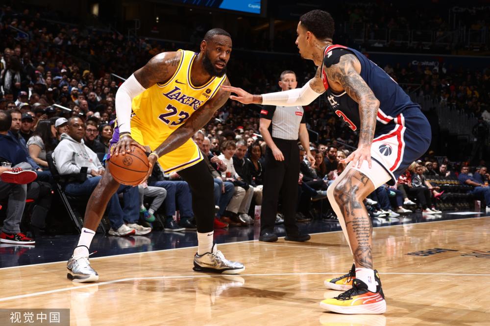 年轻且经验 年轻且经验