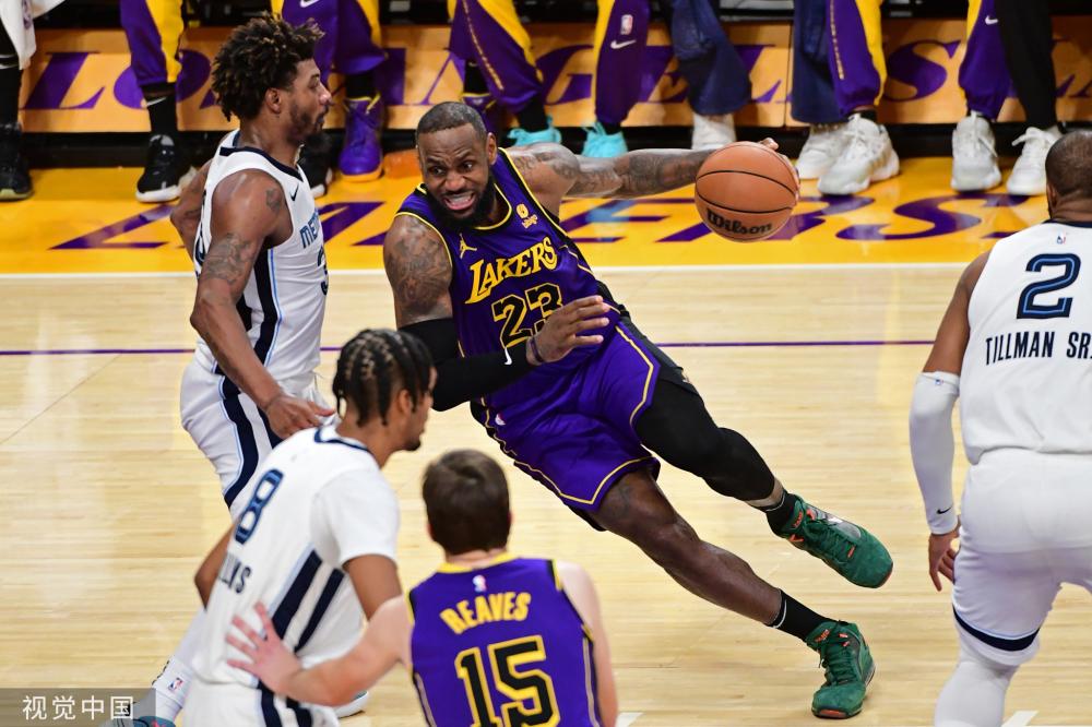 的场上表现 的场上表现