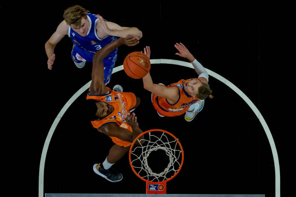 更像是百年 更像是百年